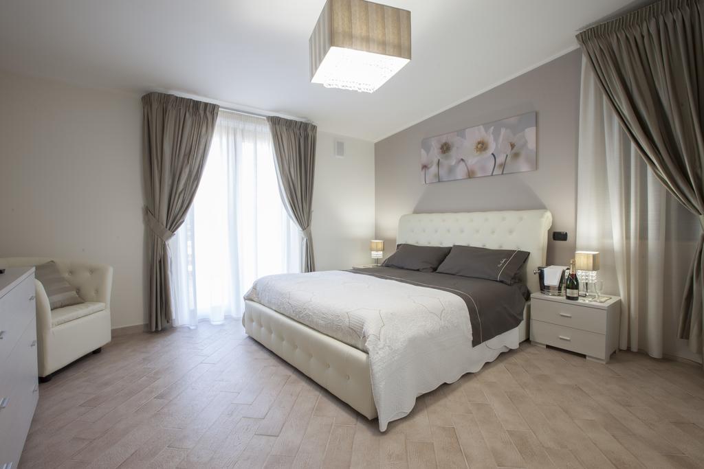 Amira Luxury Apartments Santa Maria Capua Vetere Eksteriør bilde