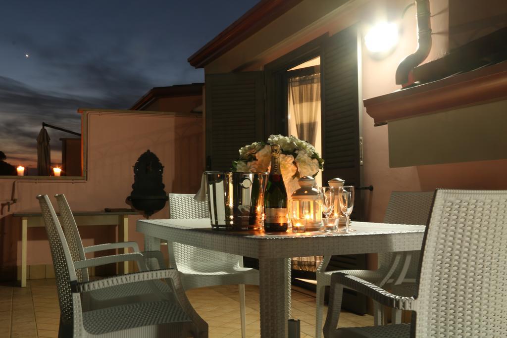 Amira Luxury Apartments Santa Maria Capua Vetere Eksteriør bilde