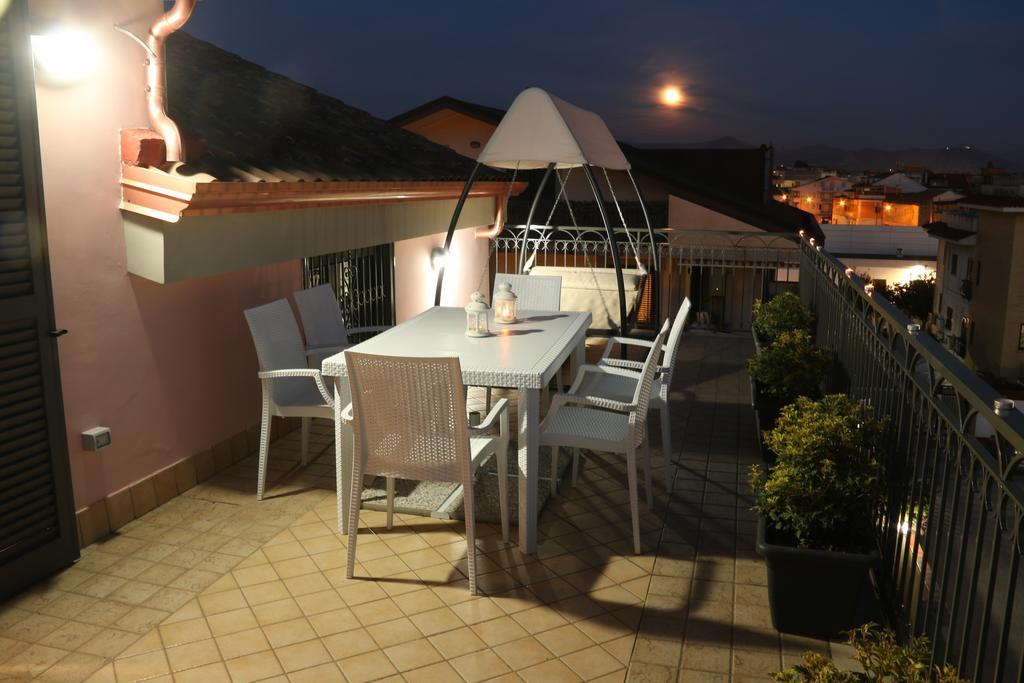 Amira Luxury Apartments Santa Maria Capua Vetere Eksteriør bilde