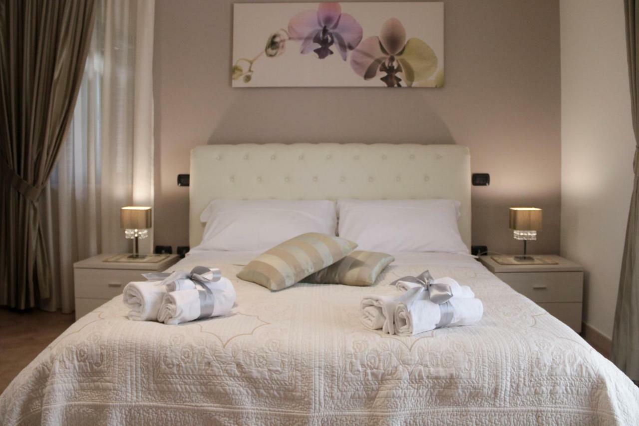 Amira Luxury Apartments Santa Maria Capua Vetere Eksteriør bilde